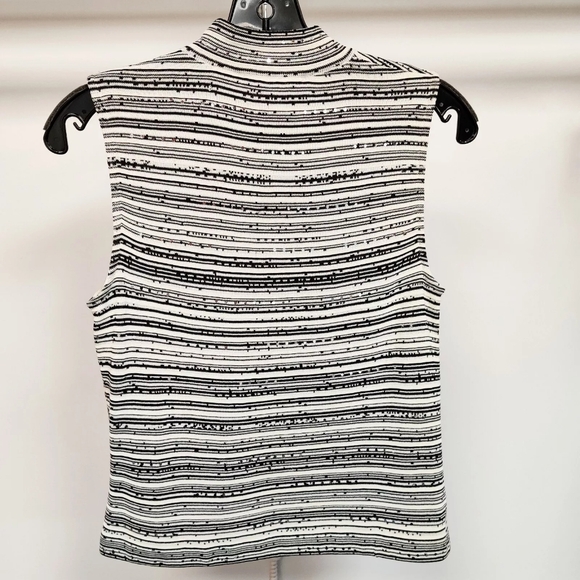 St John Sleeveless Shell Tank Top Sparkly Black Cream Striped Knit Size P - Picture 5 of 11